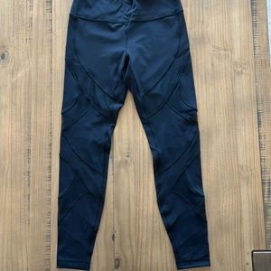 Lululemon 25” cutout leggings - new, never worn